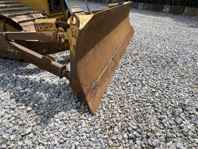 Image of Caterpillar D6T LGP equipment image 4