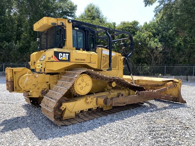 Image of Caterpillar D6T LGP equipment image 2