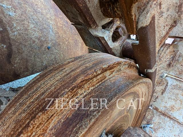 Image of Caterpillar D6T LGP equipment image 1