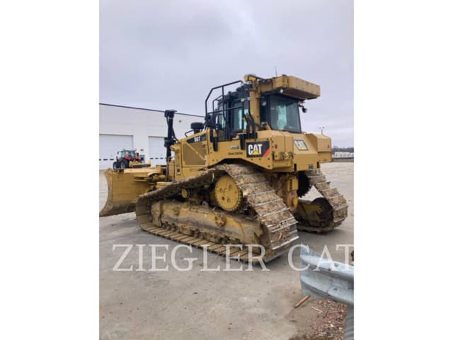 Image of Caterpillar D6T LGP equipment image 3