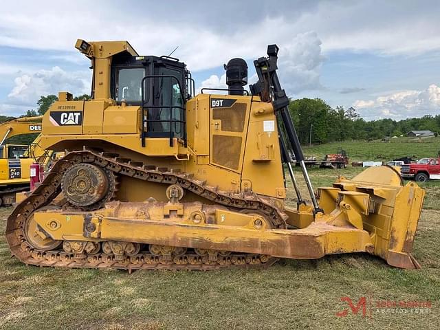 Image of Caterpillar D9T equipment image 1