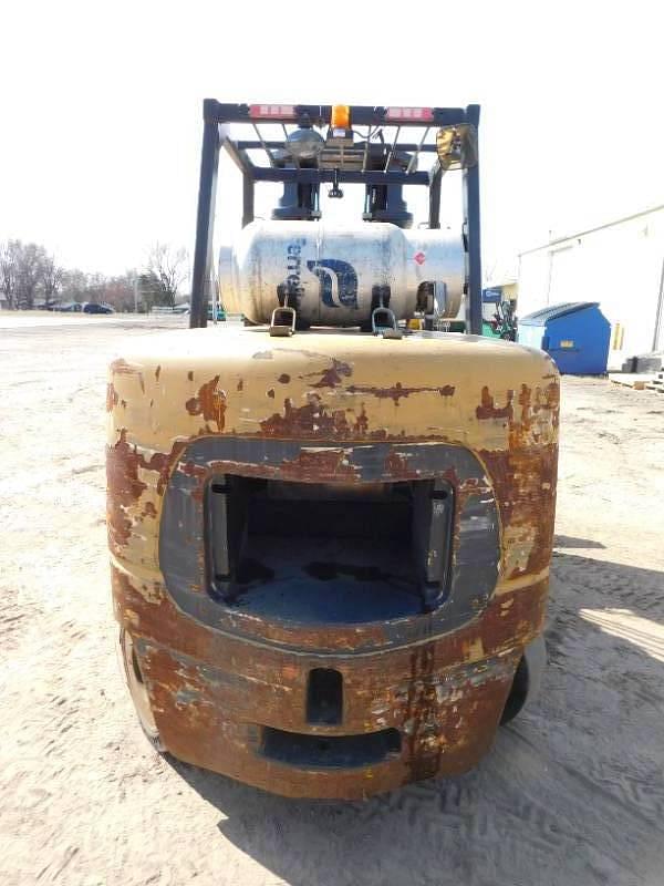 Image of Caterpillar GC70K equipment image 4