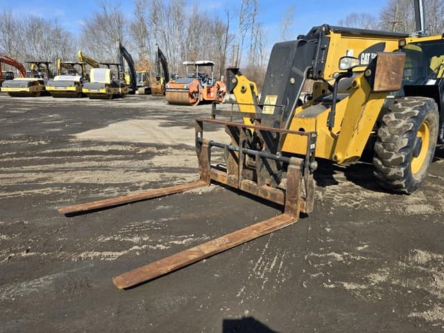 Image of Caterpillar TL943D equipment image 3