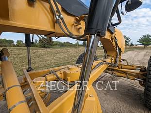 2019 Caterpillar 12M3 Equipment Image0