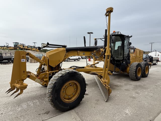 Image of Caterpillar 12M3 equipment image 1