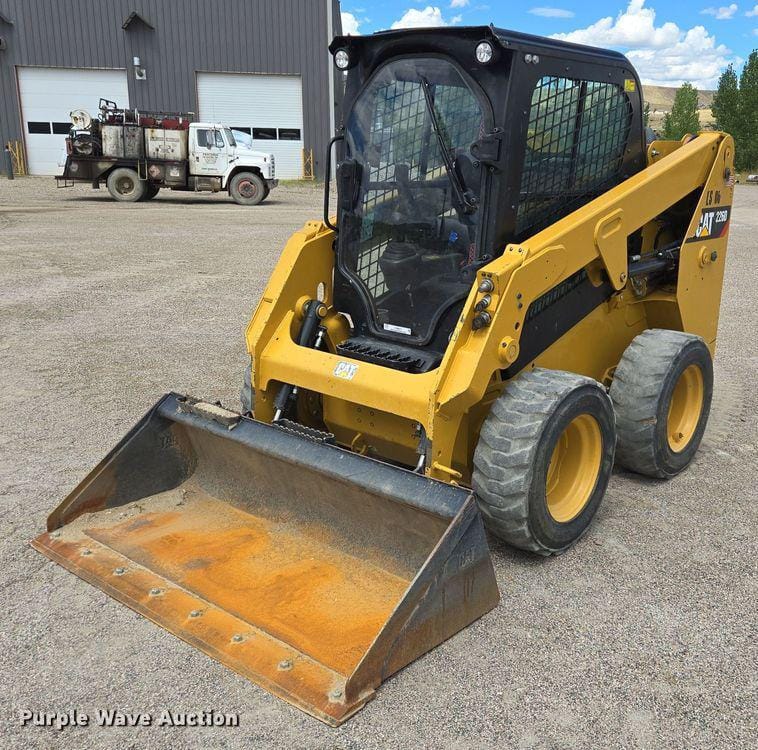 Main image Caterpillar 226D