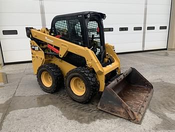 2019 Caterpillar 232D Equipment Image0