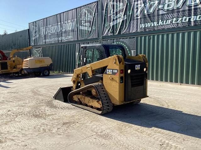 Image of Caterpillar 239D equipment image 1