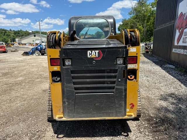 Image of Caterpillar 239D3 equipment image 2