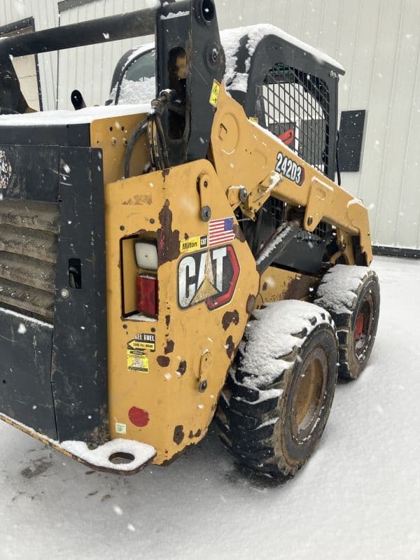 Image of Caterpillar 242D3 equipment image 3