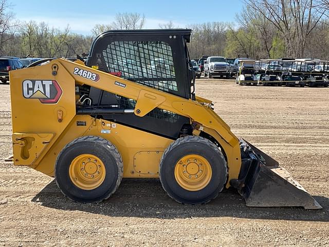 Image of Caterpillar 246D3 equipment image 3