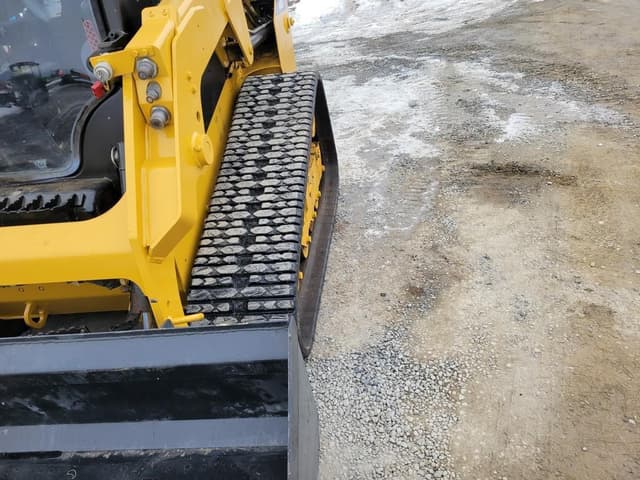 Image of Caterpillar 249D equipment image 3