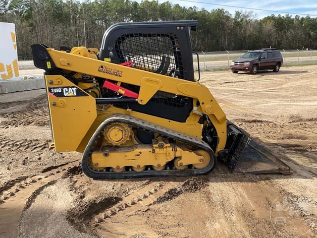 Image of Caterpillar 249D equipment image 3