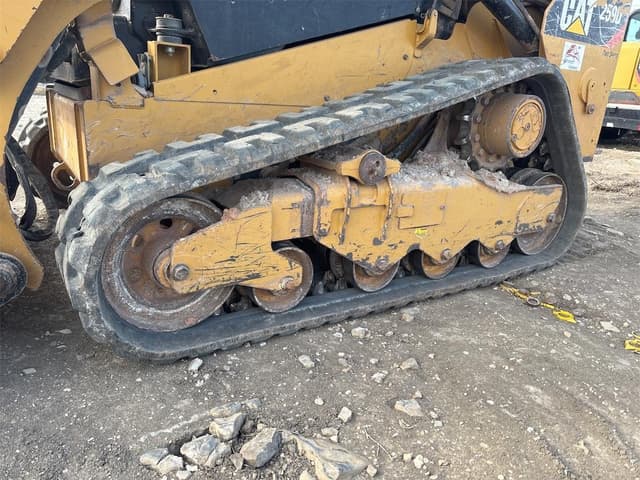 Image of Caterpillar 259D equipment image 2