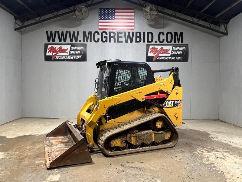 2019 Caterpillar 259D Equipment Image0