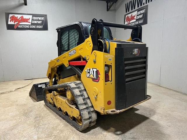 Image of Caterpillar 259D3 equipment image 2