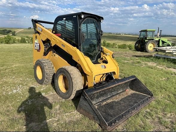 Image of Caterpillar 262D3 equipment image 3