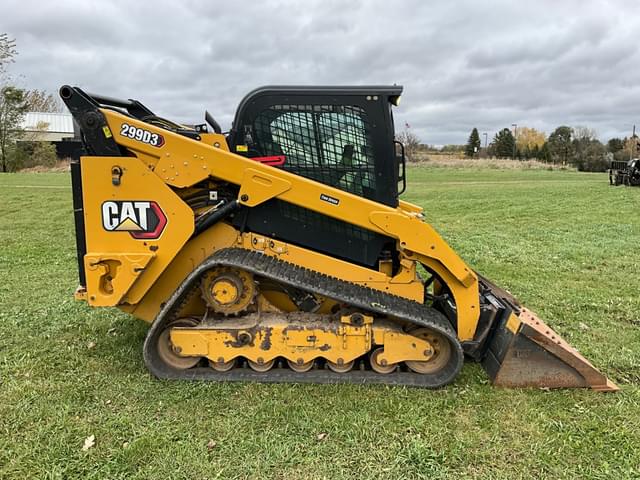 Image of Caterpillar 299D3 equipment image 3