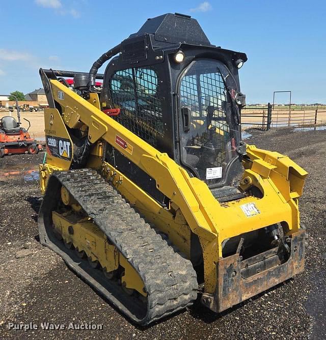 Image of Caterpillar 299D2 XHP equipment image 2