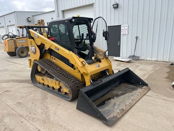 Image of Caterpillar 299D3 equipment image 2