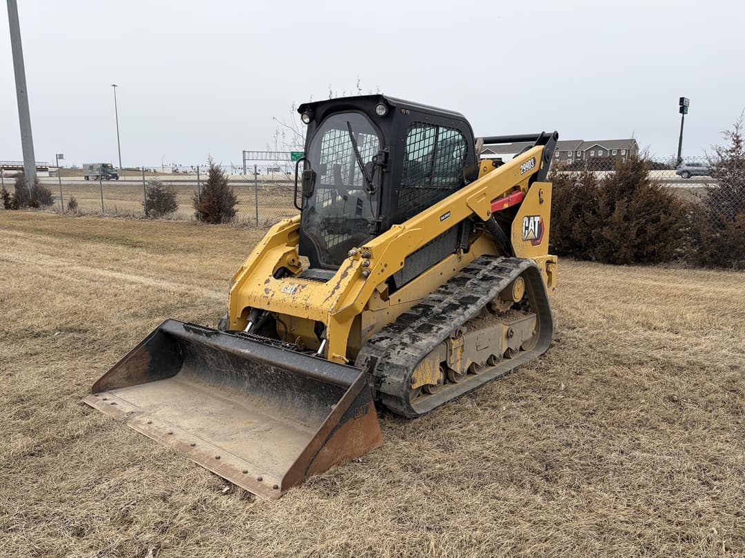 Image of Caterpillar 299D3 Primary image
