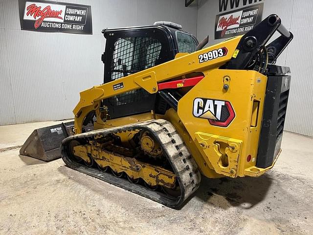 Image of Caterpillar 299D3 equipment image 2