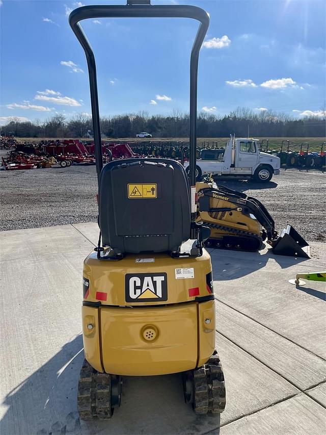 Image of Caterpillar 300.9D equipment image 2