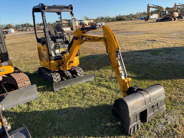 Image of Caterpillar 301.7 CR equipment image 1