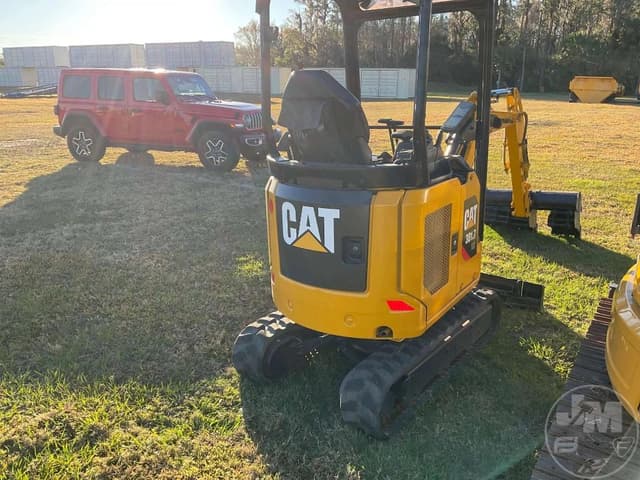 Image of Caterpillar 301.7 CR equipment image 2