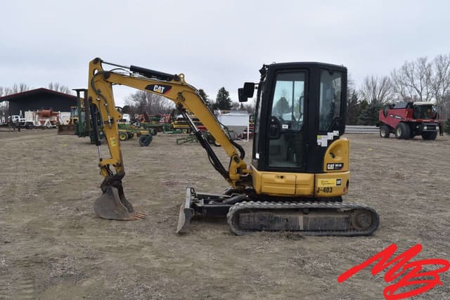 Image of Caterpillar 303.5E CR equipment image 2