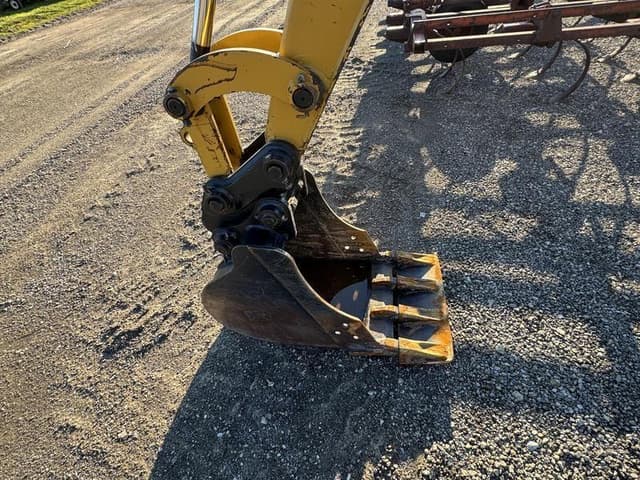 Image of Caterpillar 303.5E2 CR equipment image 2