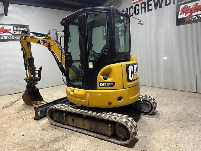 Image of Caterpillar 303.5E2 equipment image 3