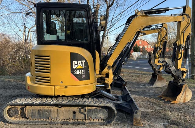 Image of Caterpillar 304E2 CR equipment image 1