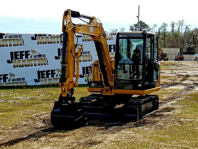 Image of Caterpillar 305.5E2 equipment image 1