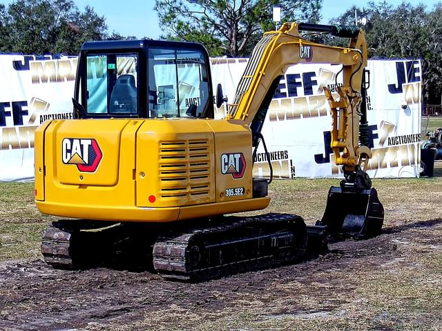 Image of Caterpillar 305.5E2 equipment image 4