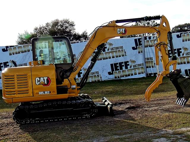 Image of Caterpillar 305.5E2 equipment image 3