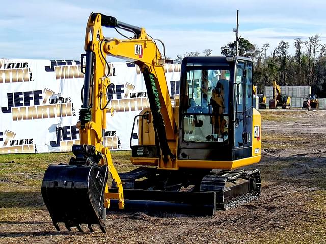 Image of Caterpillar 305.5E2 equipment image 1