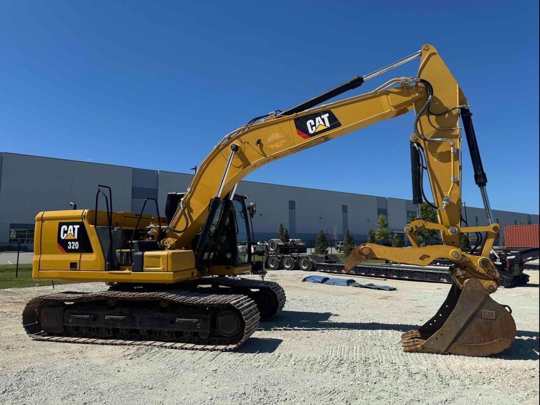 Image of Caterpillar 320 Primary image