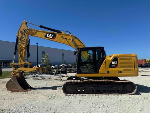 Image of Caterpillar 320 equipment image 2