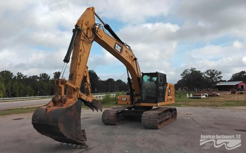 Image of Caterpillar 320 Primary image
