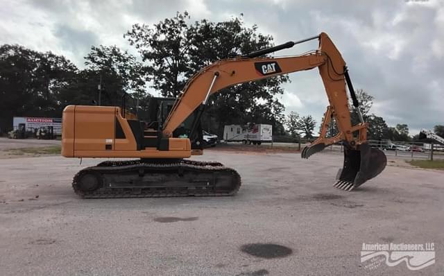 Image of Caterpillar 320 equipment image 3