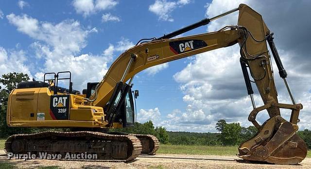 Image of Caterpillar 326FL equipment image 3