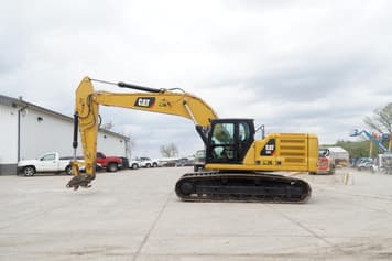 Main image Caterpillar 330