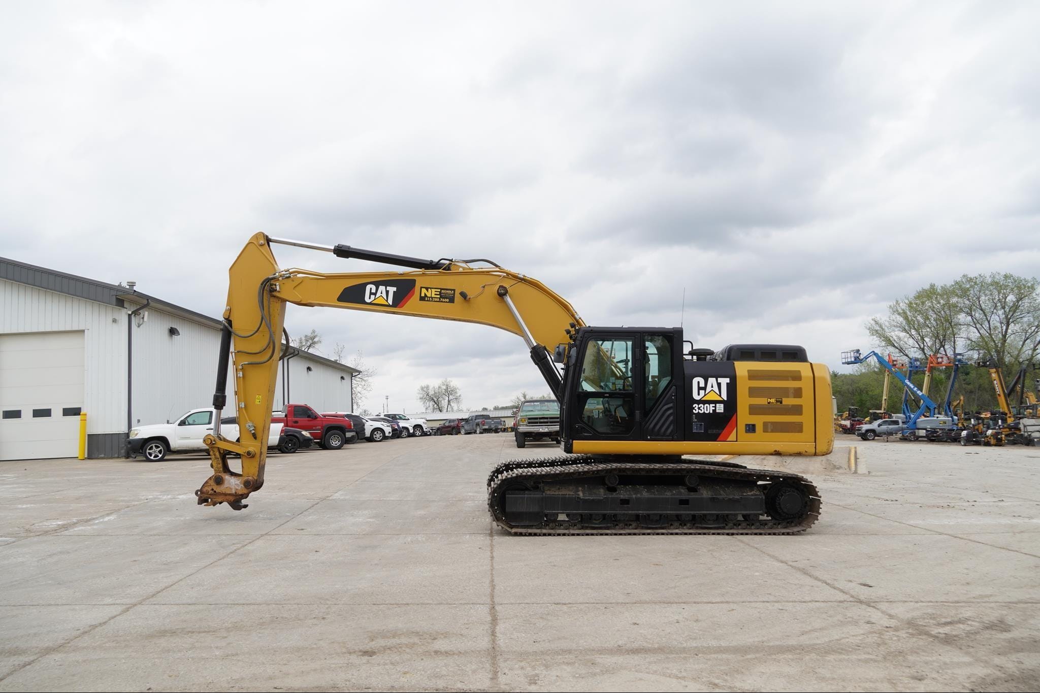 2019 Caterpillar 330FL Equipment Image0