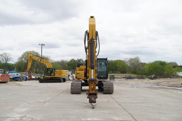 Image of Caterpillar 330FL equipment image 2