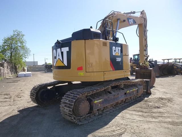 Image of Caterpillar 335FLCR equipment image 2