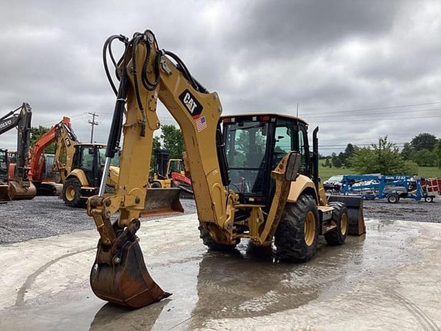 Image of Caterpillar 440 equipment image 3