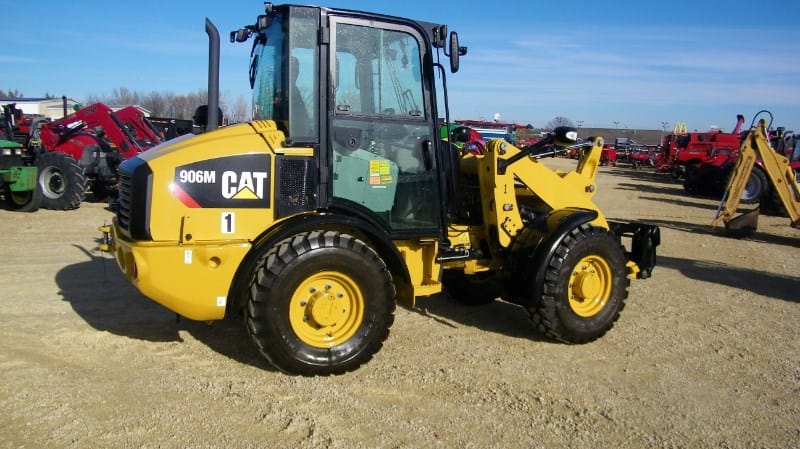 2019 Caterpillar 906M Equipment Image0