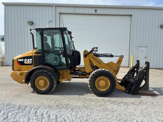 Image of Caterpillar 906M equipment image 1