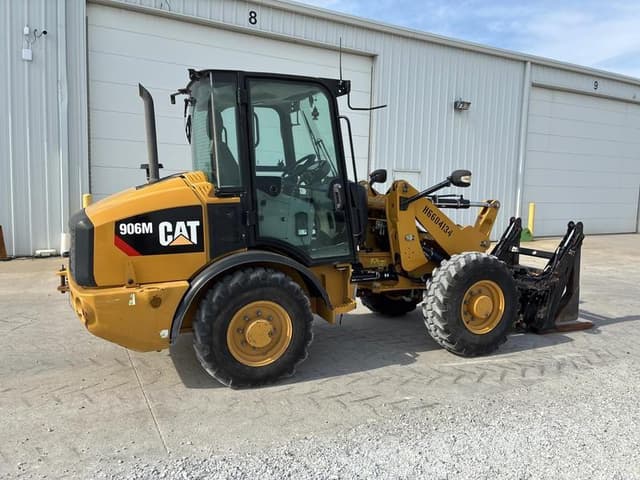 Image of Caterpillar 906M equipment image 2
